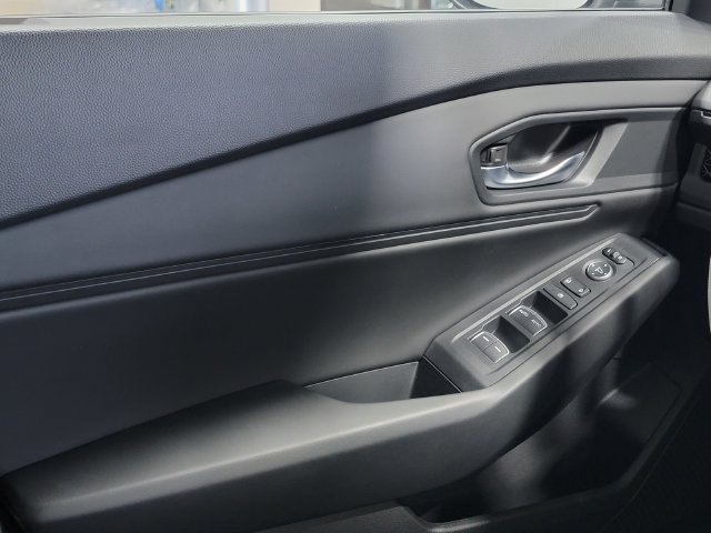 Certified 2024 Honda Accord EX image 23