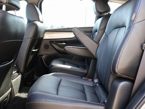 Used 2024 MAZDA CX-90 Plug-In Hybrid w/ Preferred image 20