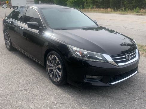 Used 2014 Honda Accord Sport image 3