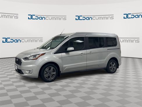 Used 2023 Ford Transit Connect Titanium w/ Trailer Tow Package image 4