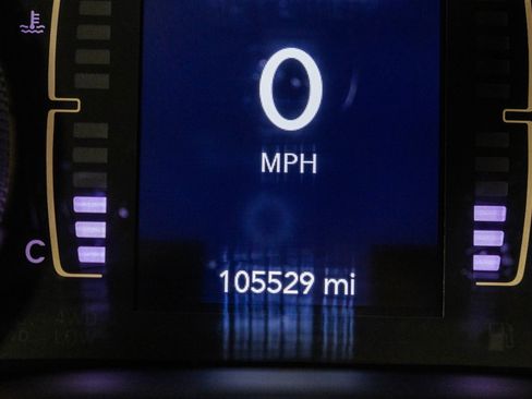 Used 2021 Jeep Cherokee Latitude Plus image 34