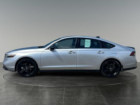Used 2024 Honda Accord Sport image 5