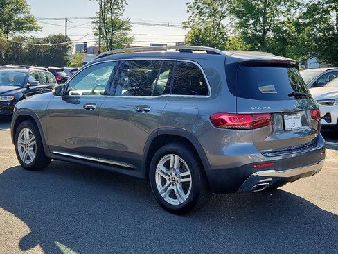Used 2022 Mercedes-Benz GLB 250 4MATIC image 4