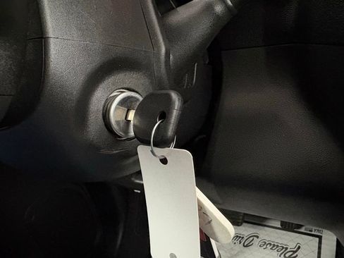 Used 2019 Chevrolet Silverado 1500 Custom Trail Boss w/ Custom Convenience Package image 28