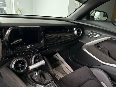 Used 2018 Chevrolet Camaro SS image 44
