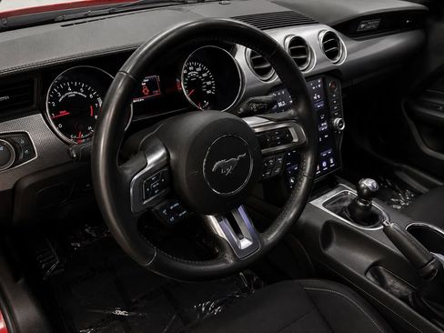 Used 2021 Ford Mustang GT RWD image 11