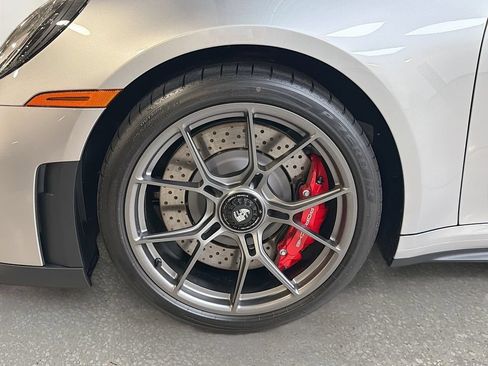 Used 2026 Porsche 911 GT3 RWD image 31
