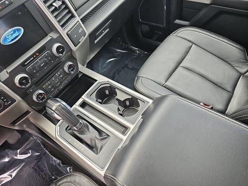 Used 2018 Ford F150 Lariat AWD/4WD image 26