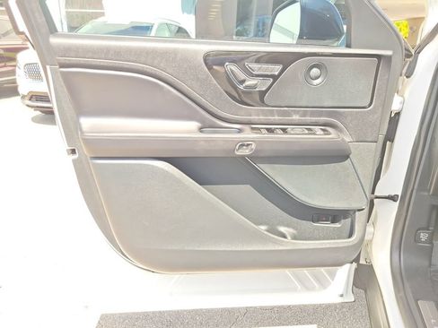 Certified 2021 Lincoln Aviator Reserve w/ Elements Package Plus RWD image 16