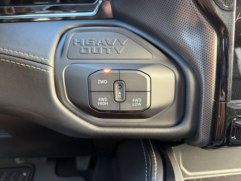 New 2026 RAM 3500 Limited AWD/4WD image 26