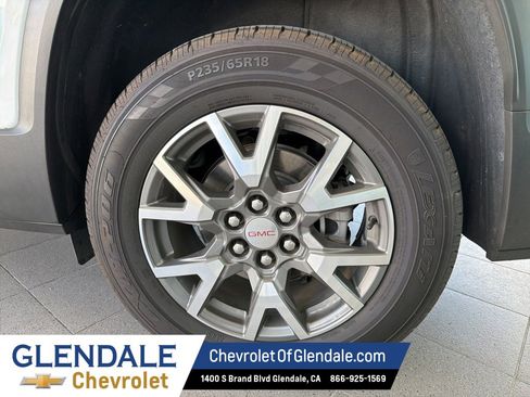 Used 2023 GMC Acadia SLE image 21