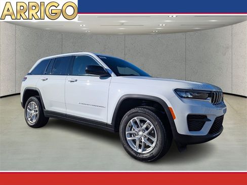 New 2025 Jeep Grand Cherokee Laredo X w/ Luxury Tech Group I image 1