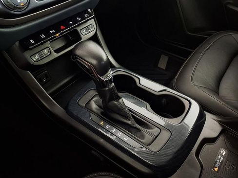 Used 2022 Chevrolet Colorado Z71 w/ Trail Boss Package image 20