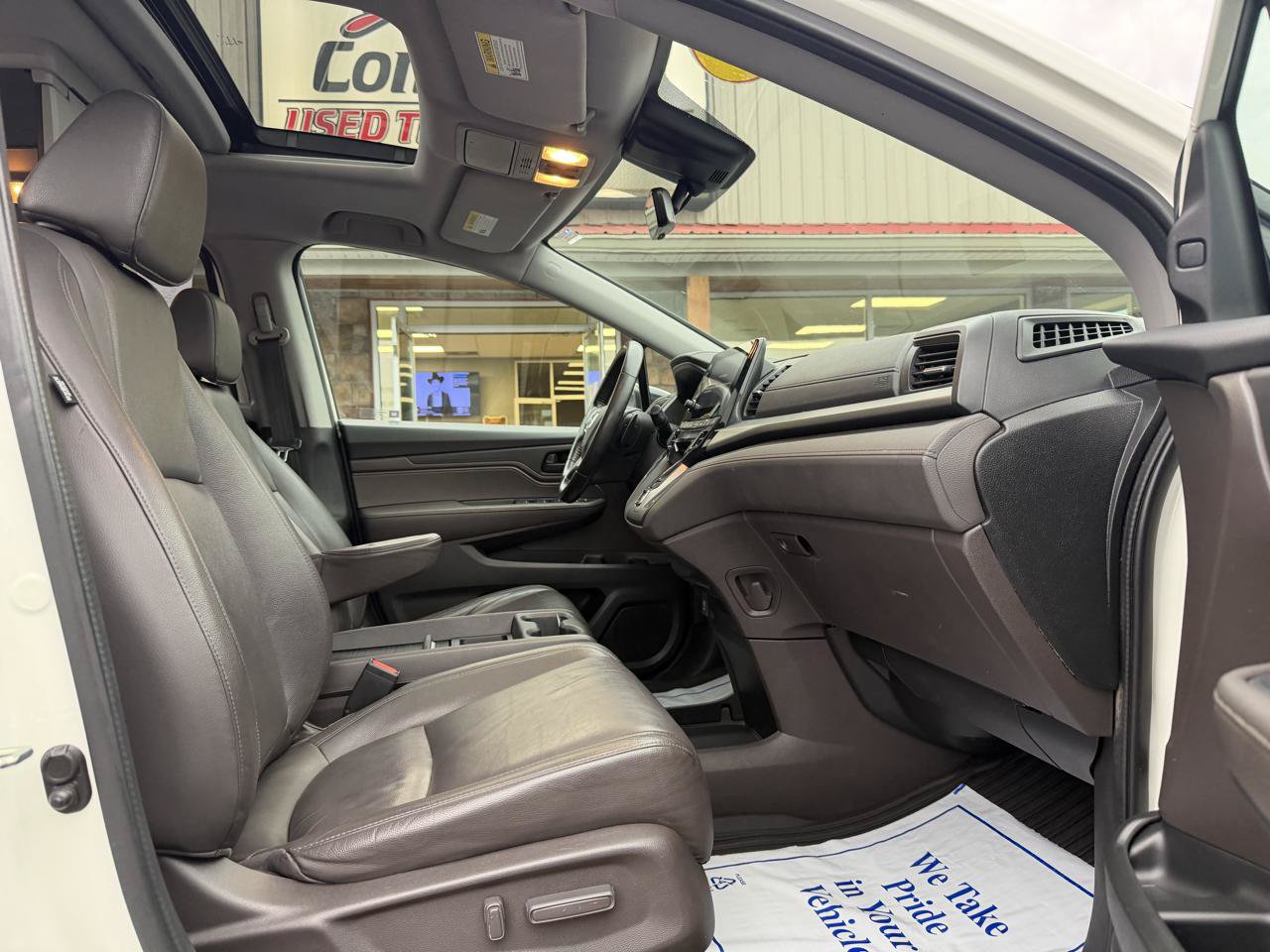 Used 2018 Honda Odyssey EX-L image 26
