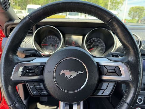 Used 2020 Ford Mustang Coupe RWD image 33