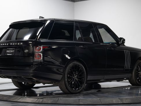 Used 2022 Land Rover Range Rover Autobiography image 15