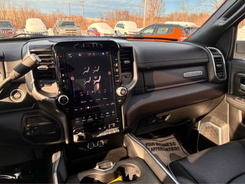 Used 2022 RAM 3500 Laramie w/ Night Edition image 13