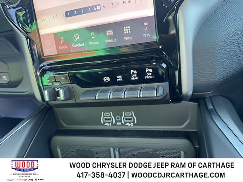 New 2026 RAM 2500 Laramie w/ Night Edition AWD/4WD image 17