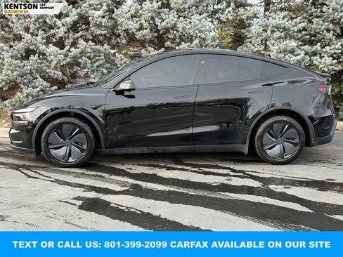 Used 2026 Tesla Model Y Premium image 4