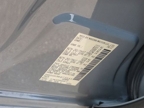 Used 2022 Nissan Frontier PRO-4X image 31