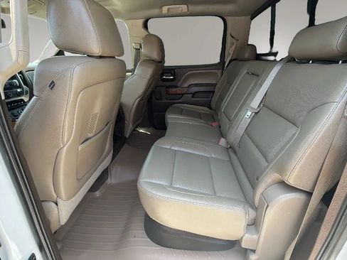 Used 2014 GMC Sierra 1500 SLT w/ SLT Crew Cab Value Package AWD/4WD image 18