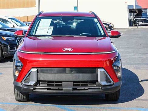 Certified 2025 Hyundai Kona SEL image 2