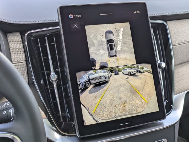 New 2026 Volvo XC90 T8 Plus w/ Protection Package Premier AWD/4WD image 23