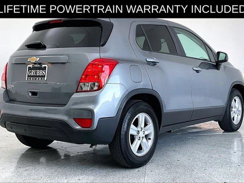 Used 2020 Chevrolet Trax LS w/ Tint and Cruise Package FWD image 2