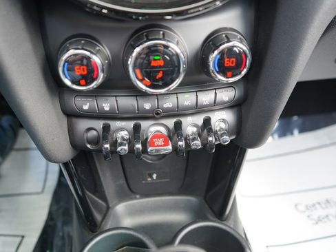 Used 2024 MINI Cooper S image 31