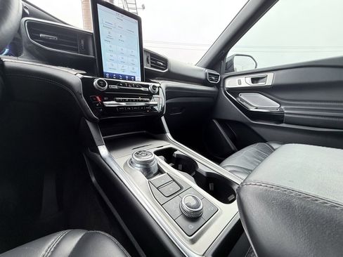 Used 2021 Ford Explorer Platinum w/ Equipment Group 601A image 20