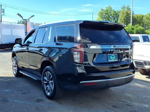Used 2022 Chevrolet Tahoe LT w/ LT Signature Package AWD/4WD image 4