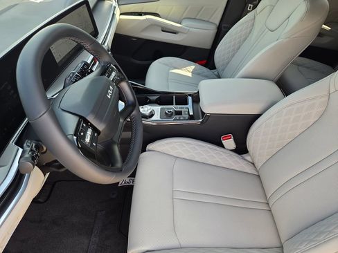 New 2026 Kia Sorento SX Prestige AWD/4WD image 9