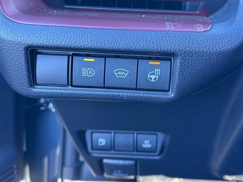 Used 2023 Toyota Prius Prime image 18