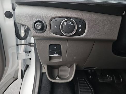 Certified 2025 Ford Transit 350 XLT RWD image 25