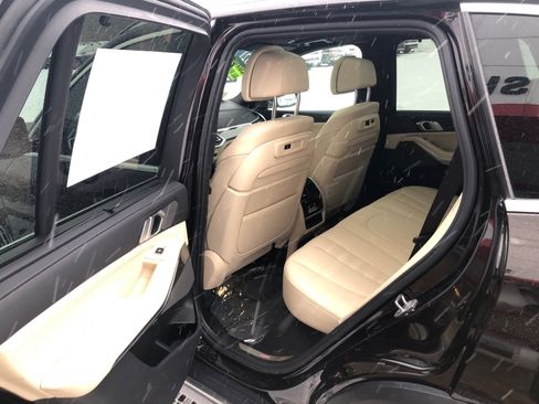 Used 2021 BMW X5 xDrive40i w/ Executive Package image 20