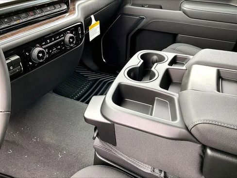 New 2026 Chevrolet Silverado 1500 LT image 13