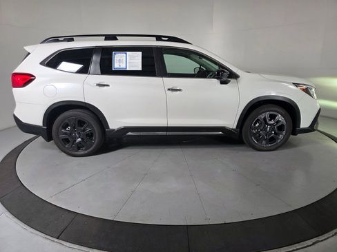 Used 2017 Subaru Crosstrek 2.0i Premium w/ Moonroof Package AWD/4WD image 6
