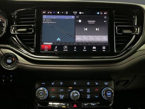 Certified 2025 Dodge Durango R/T image 9