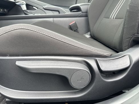 Certified 2023 Hyundai Elantra SEL FWD image 13