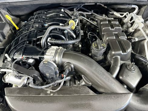 Used 2023 Dodge Durango GT w/ Blacktop Package RWD image 30