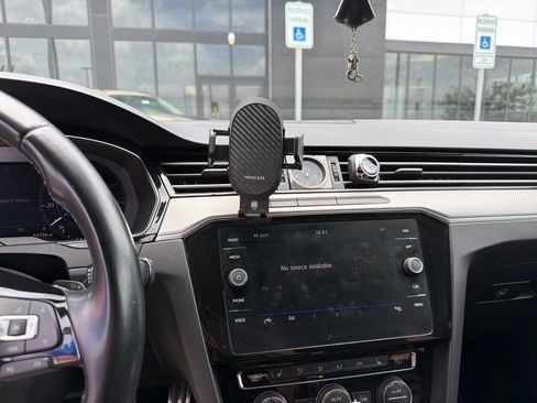 Used 2019 Volkswagen Arteon SEL FWD image 4