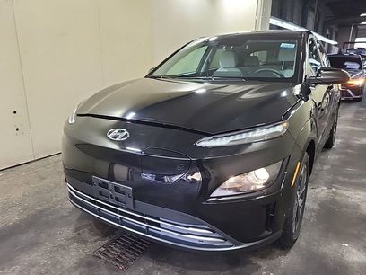 Used 2023 Hyundai Kona SE w/ Cargo Package