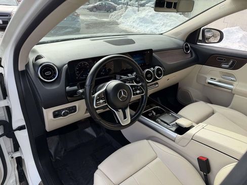 Used 2023 Mercedes-Benz GLA 250 GLA 250 image 32