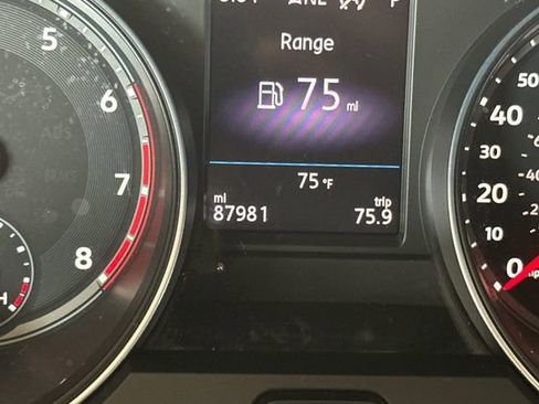 Used 2019 Volkswagen Atlas SE w/ Towing Package image 32