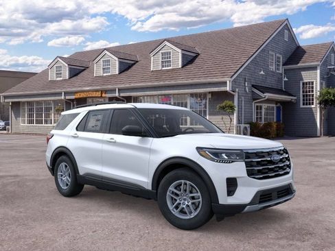 Used 2026 Ford Explorer Active RWD image 7