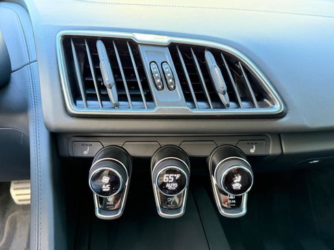 Used 2023 Audi R8 V10 performance RWD image 35