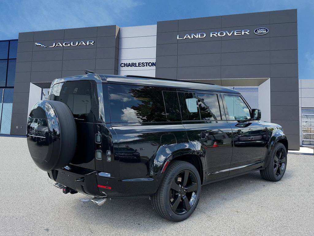 New 2026 Land Rover Defender 130 V8 AWD/4WD image 5