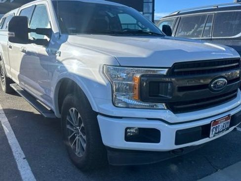 Used 2019 Ford F150 XLT w/ Equipment Group 302A Luxury AWD/4WD image 4