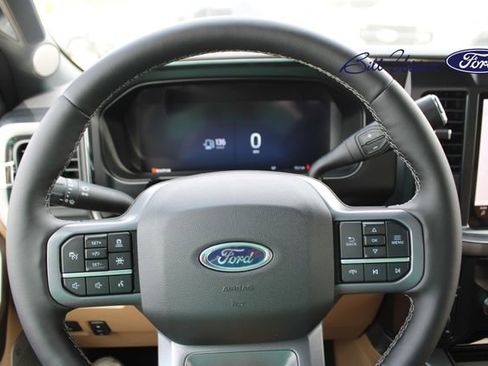 New 2026 Ford F250 Lariat w/ Lariat Premium Package image 18