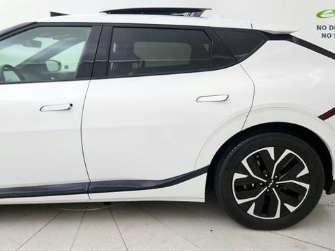 Used 2023 Kia EV6 GT-Line w/ GT-Line Suede Seat Package RWD image 20